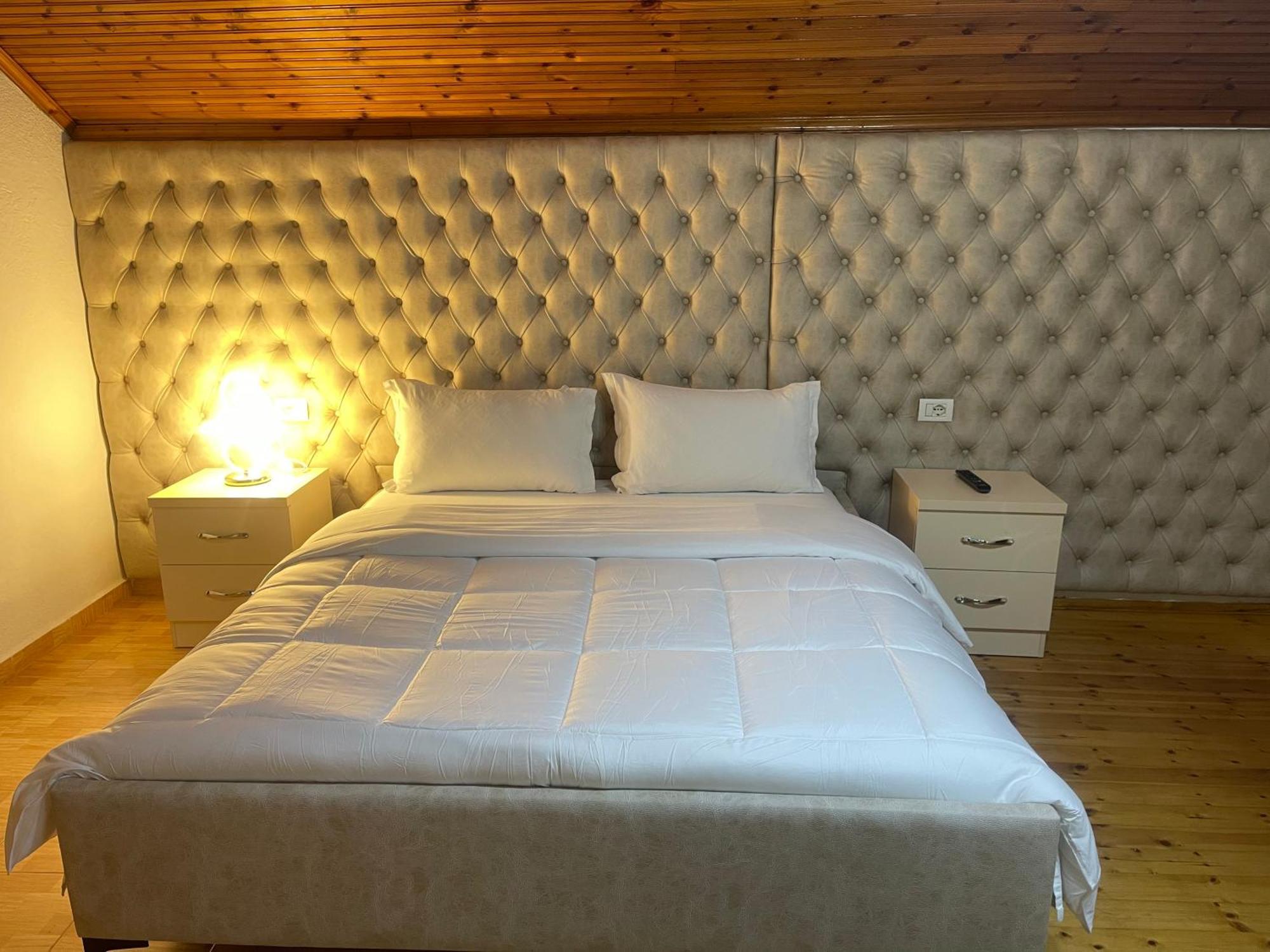 Four Generation Hotel Shirokë Exterior foto